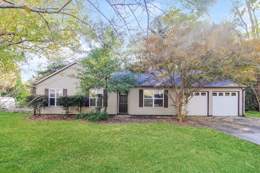 293 W Junction Ct NW Kennesaw, GA 30144